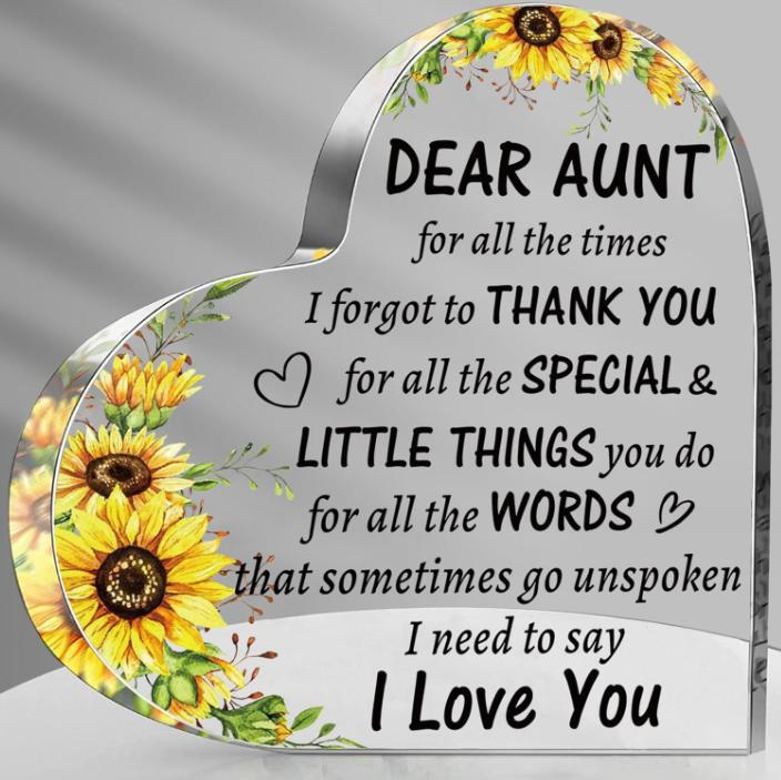 Heart Acrylic Table Decor – Mother's & Father's Day